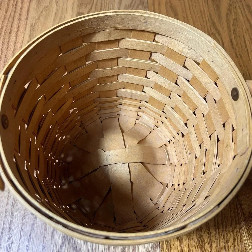 Longaberger 1998 Classic Handwoven Basket Round 8 inch w/Adjustable Handle VTG